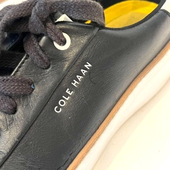 Cole Haan Grandpro Topspin Sneakers Black Leather Lace Up Size 8.5 White Sole - Picture 10 of 10